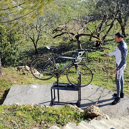 Sicily Bike Di Fina Rosario Panzió 4*